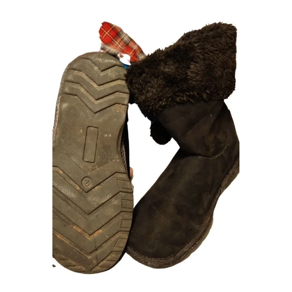 Winter Girls Ankle Books Black Faux Suede Faux Fur Lined Rubber Sole Size 2